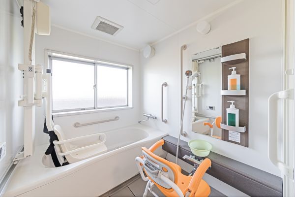 Senior Bathtub Installation in Longwood