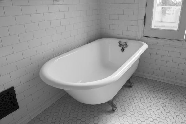 Cost of Cast Iron Tub Installation in Longwood